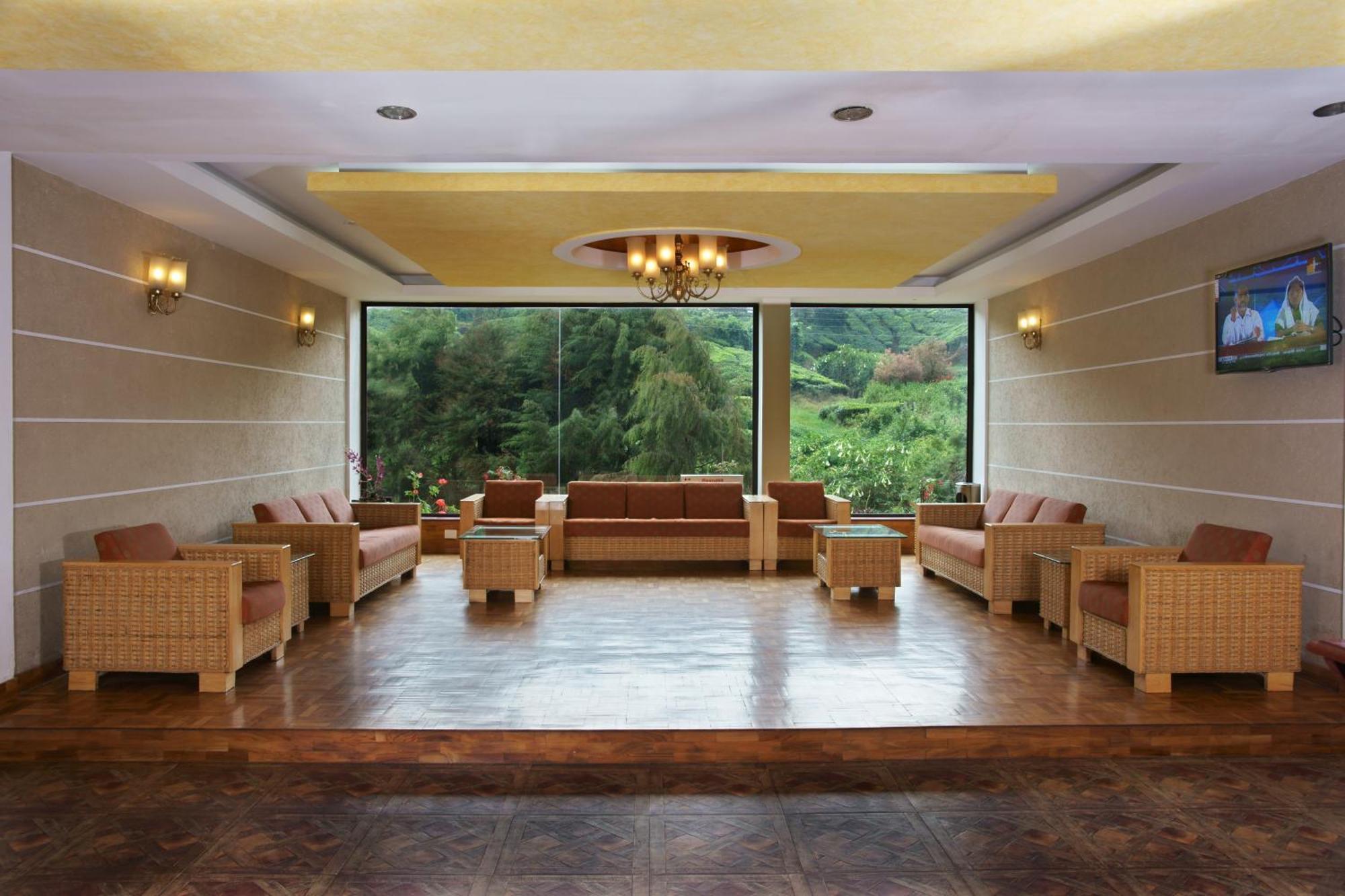 Hotel C7 มุนนาร์ ภายนอก รูปภาพ