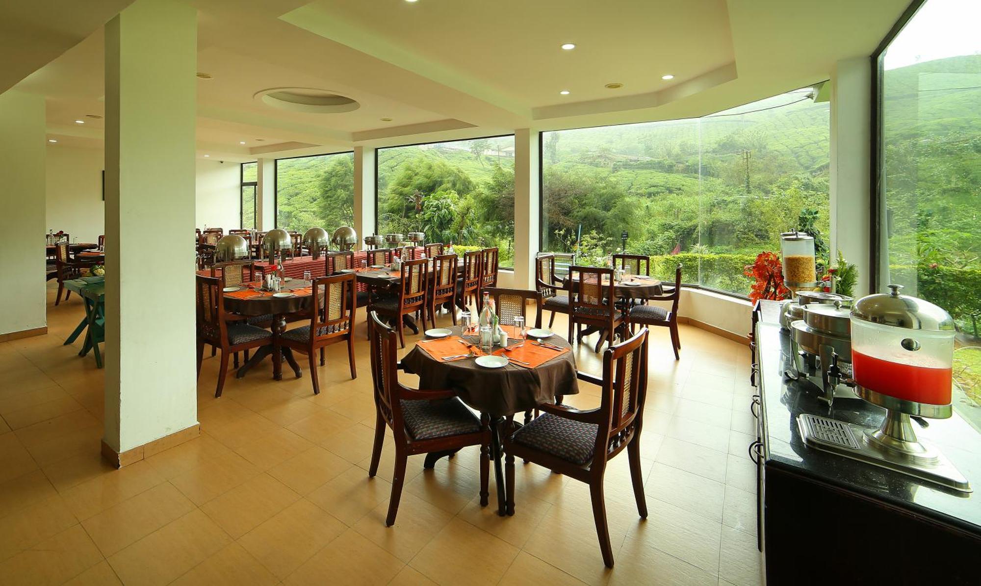 Hotel C7 มุนนาร์ ภายนอก รูปภาพ